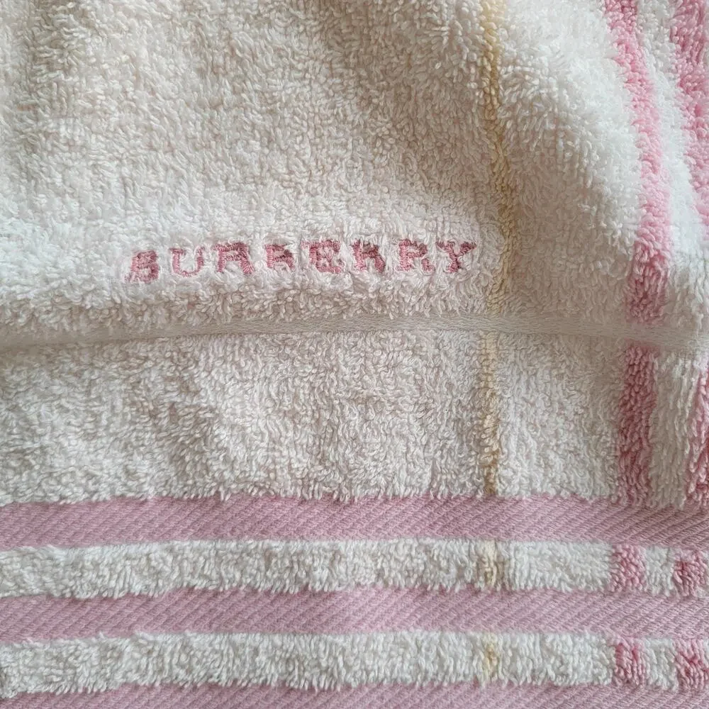 Vintage Burberry Authentic Hand Towels Lot Of 3 Pink Yellow Cotton Bundle‎